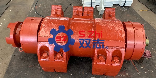 刮板輸送機的破碎軸組多久要更換一次？_河南雙志