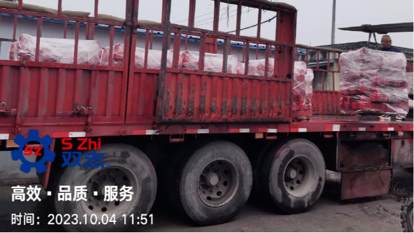 國慶堅守在崗，趕生產(chǎn)、忙發(fā)貨。